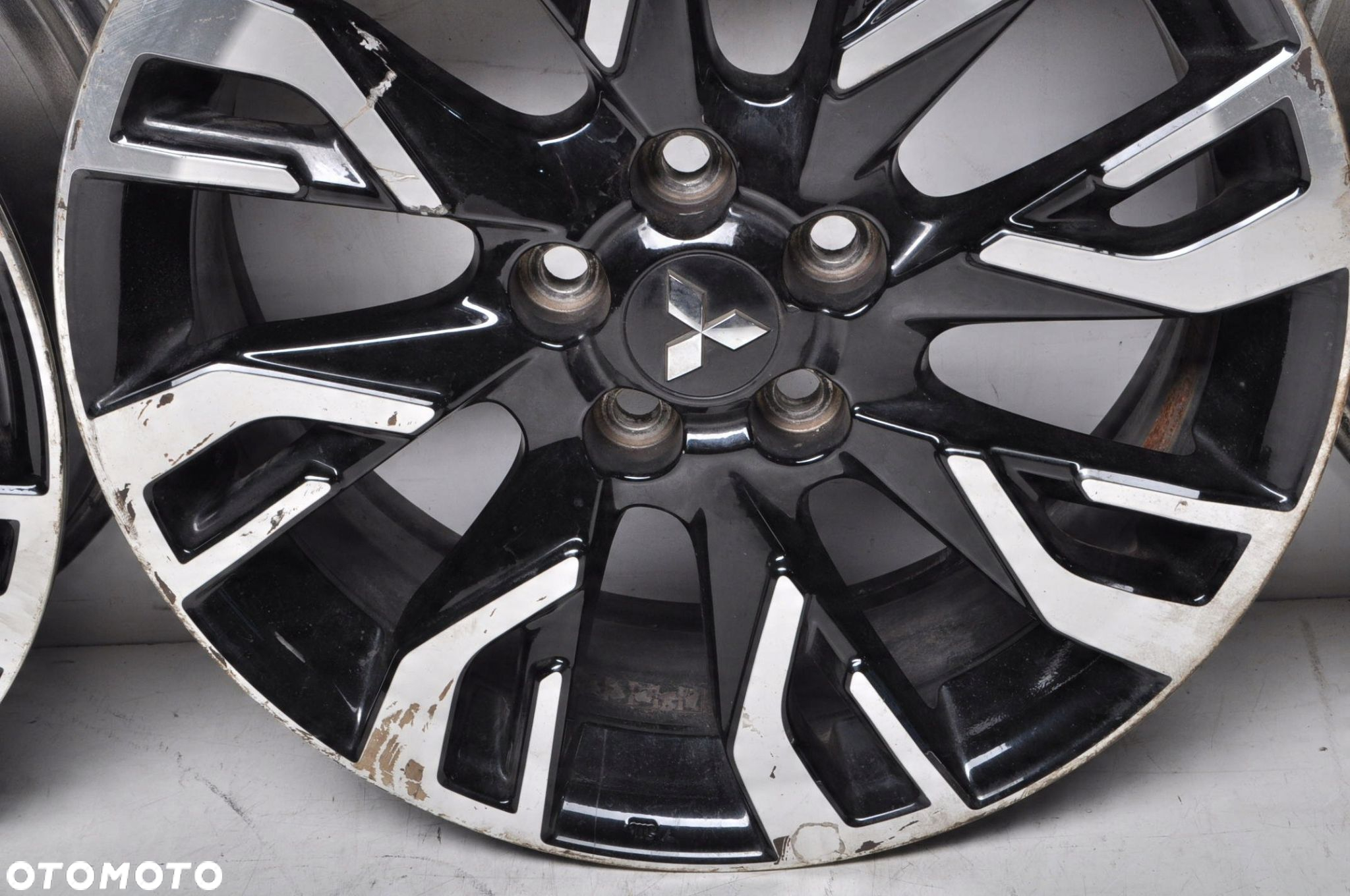 MITSUBISHI OUTLANDER ASX FELGI ALUMINIOWE R18 7J 5X114.3 ET38 - 7