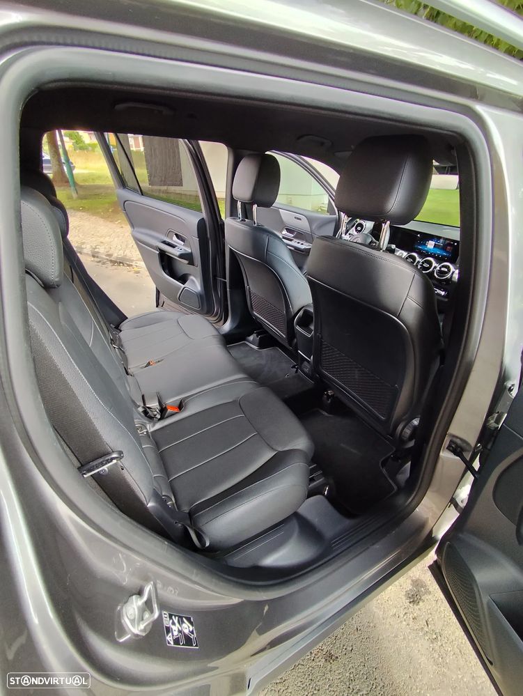 Mercedes-Benz GLB 200 - 10