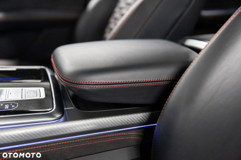 Audi RS Q8 - 36