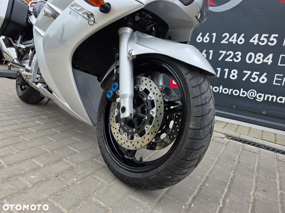 Yamaha FJR - 26