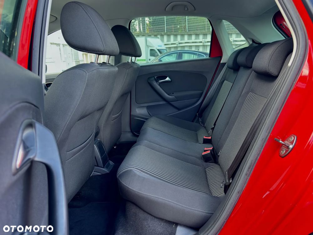 Volkswagen Polo 1.4 16V Highline - 25