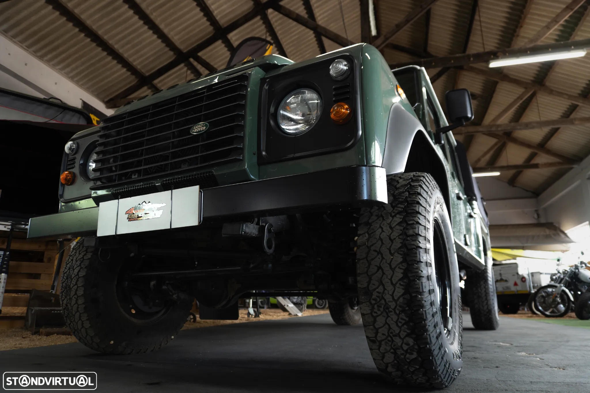 Land Rover Defender 130 CC 2.4 CRD E - 3