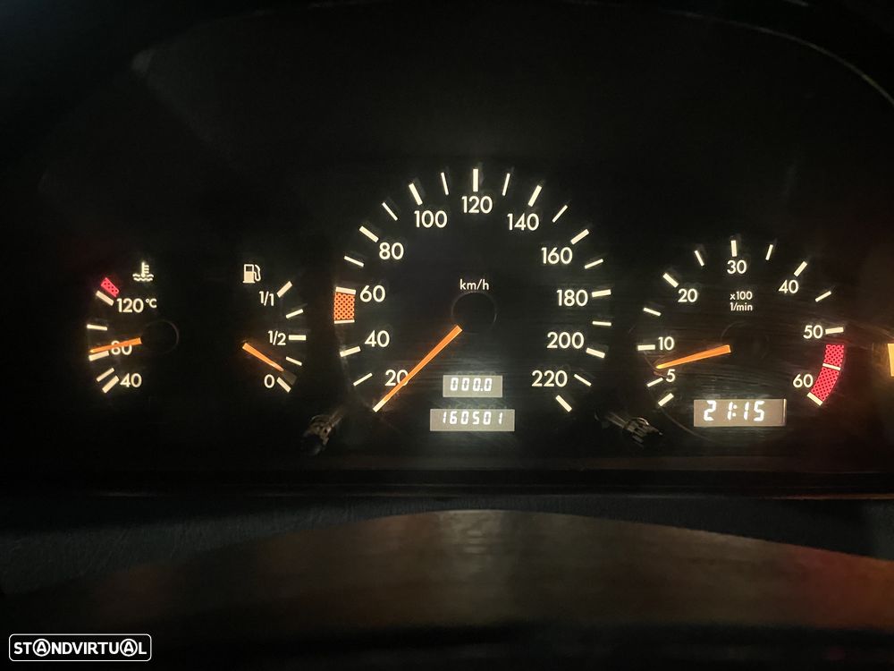 Mercedes-Benz C 220 - 17