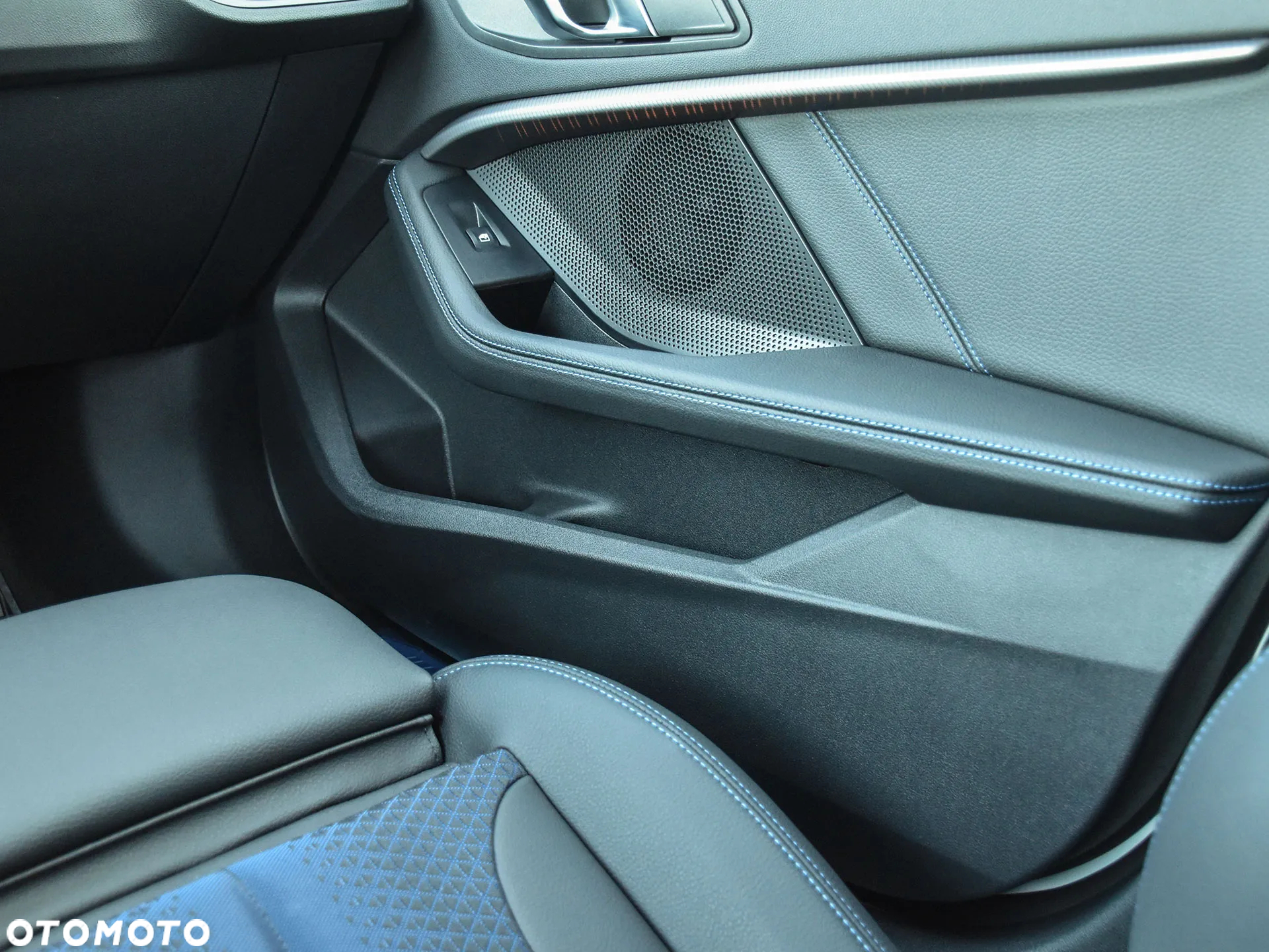 BMW Seria 1 118i M Sport - 17