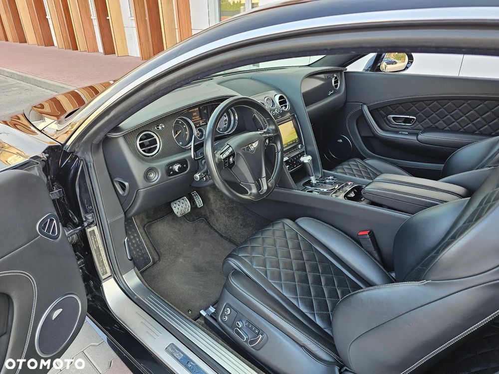 Bentley Continental GT - 22