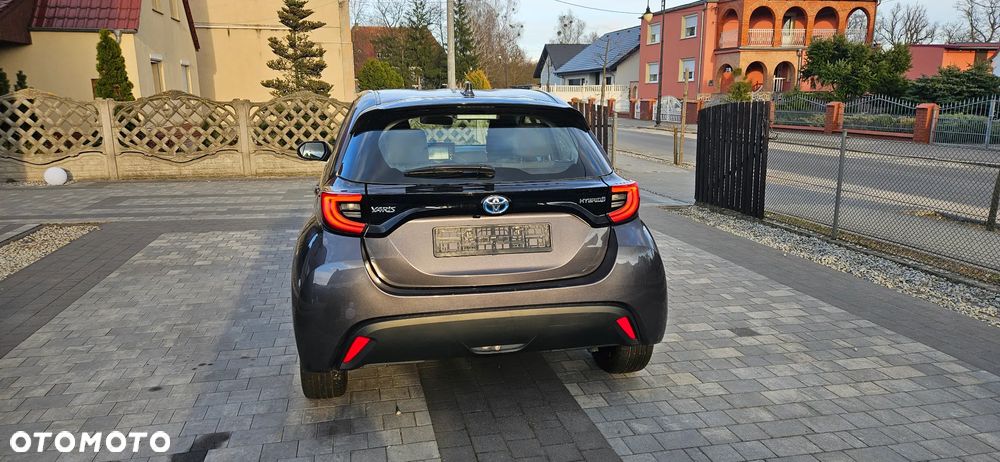 Toyota Yaris 1.5 VVT-i Life - 17