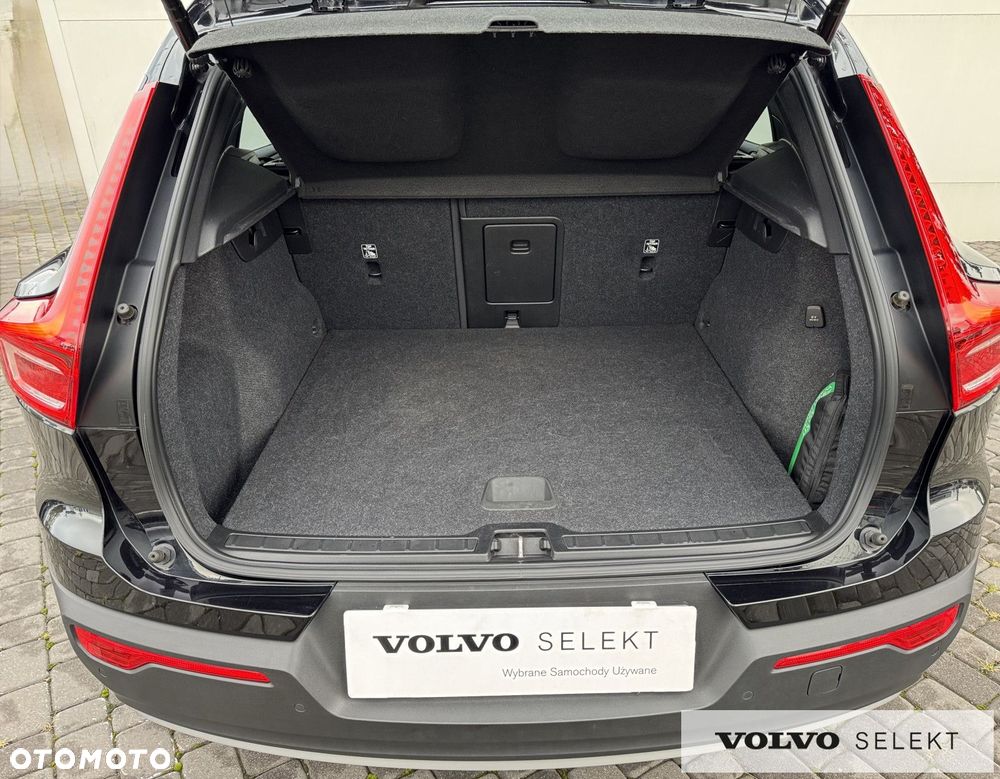 Volvo XC 40 - 18
