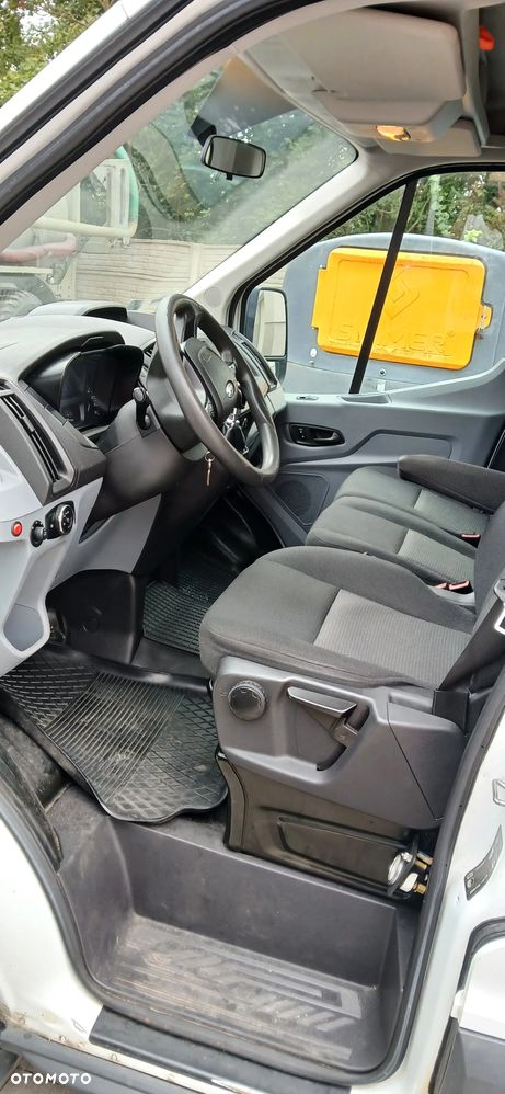 Ford transit - 3