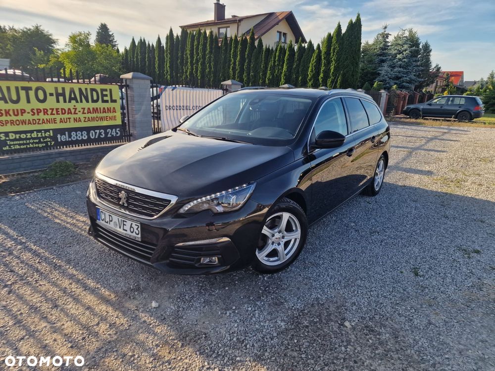 Peugeot 308 - 1