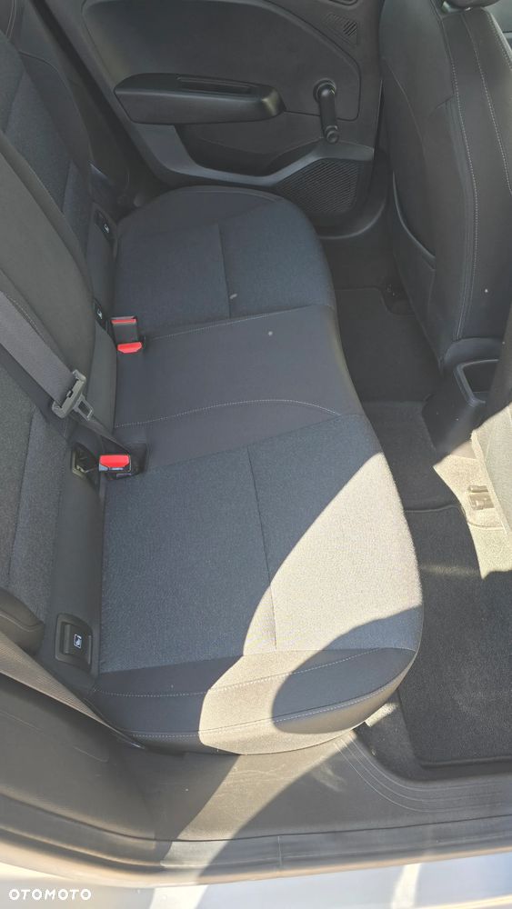 Renault Clio 1.0 TCe Equilibre - 27