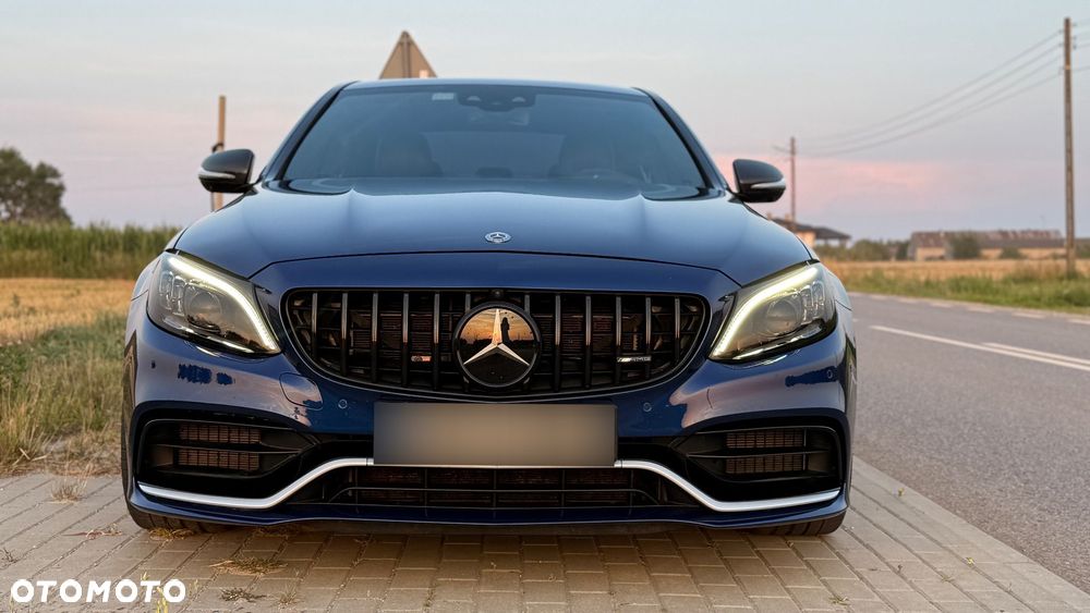 Mercedes-Benz Klasa C 63 S AMG 9G - 13