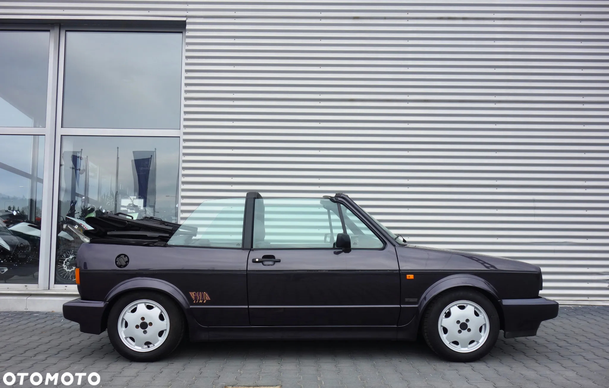 Volkswagen Golf Cabriolet 1.8 - 3