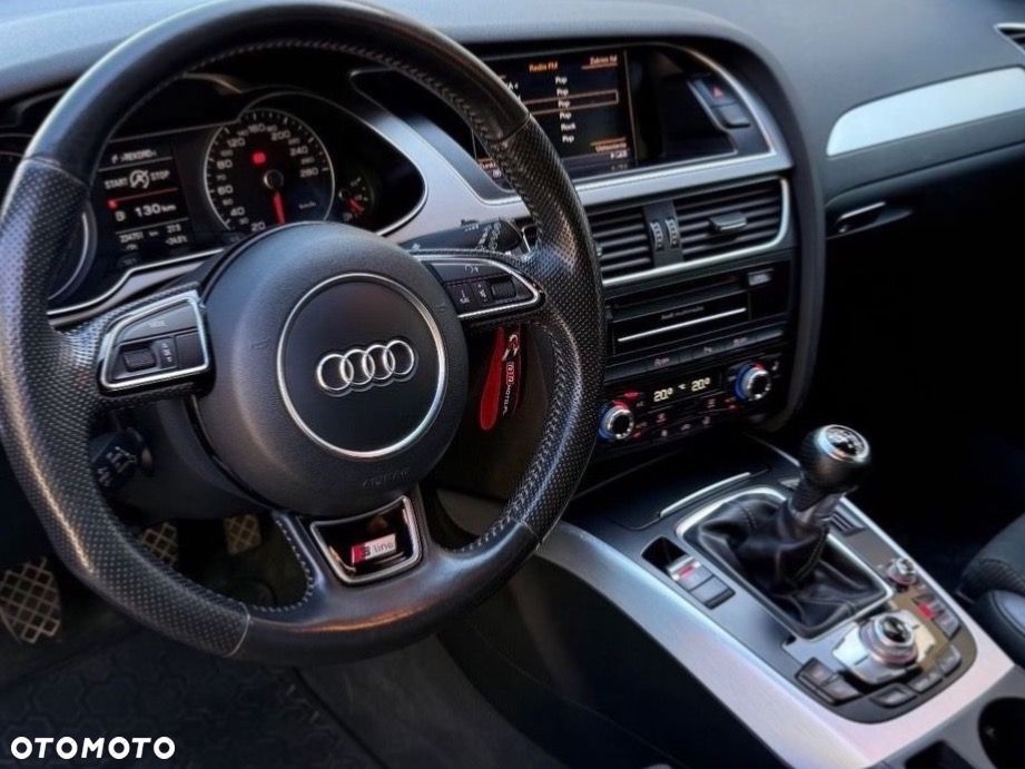 Audi A4 Avant 2.0 TDI DPF S line Sportpaket - 17