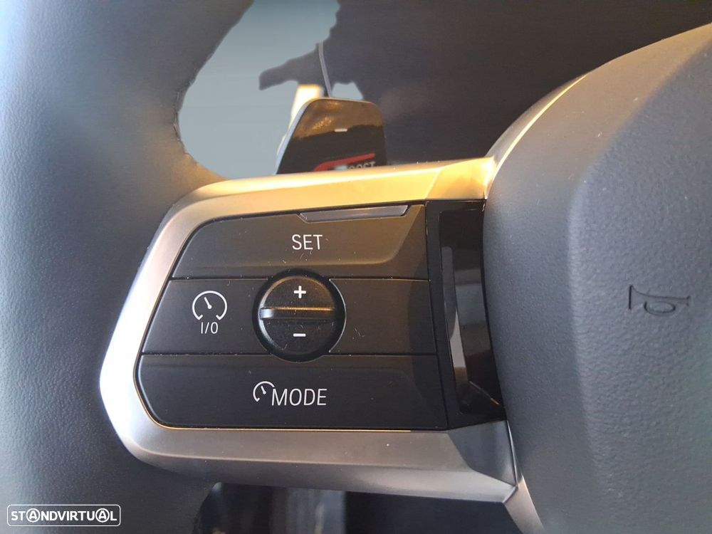 BMW X2 18 d sDrive Auto Pack M - 16