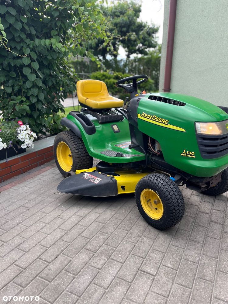 John Deere L130 Hydrostat 23km 48” deck - 5