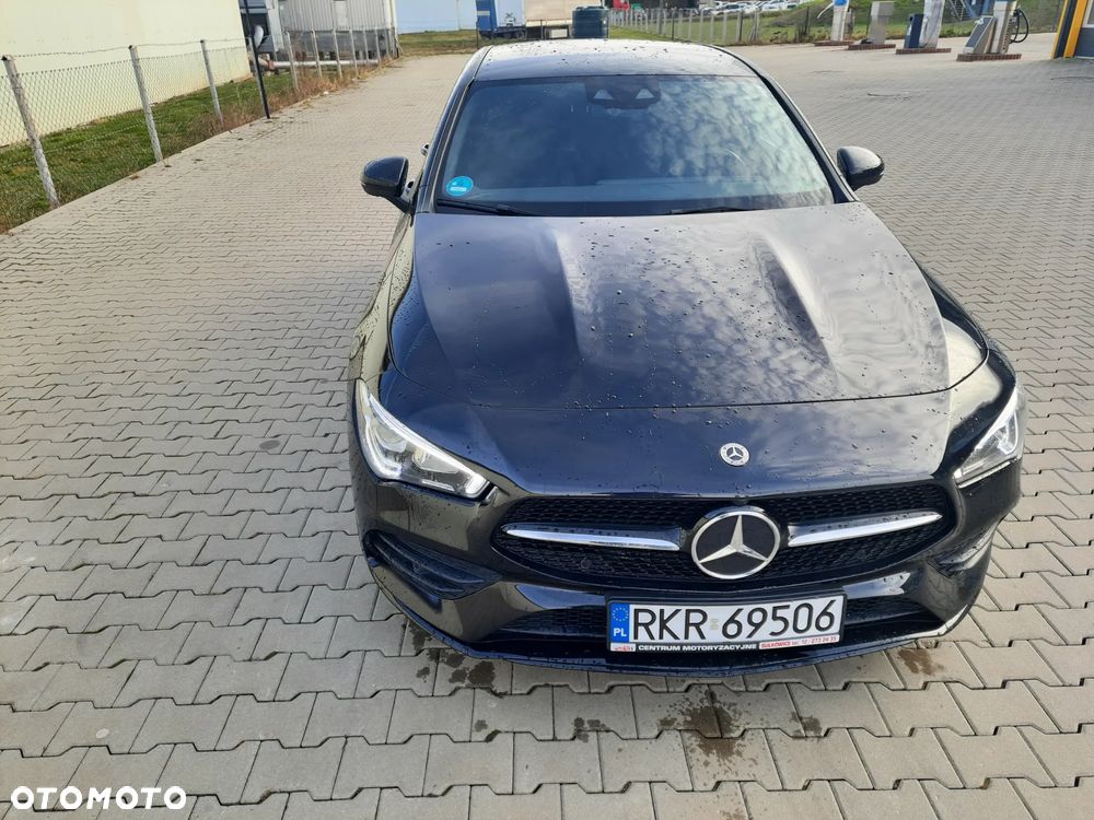 Mercedes-Benz CLA 180 7G-DCT Special Edition - 11