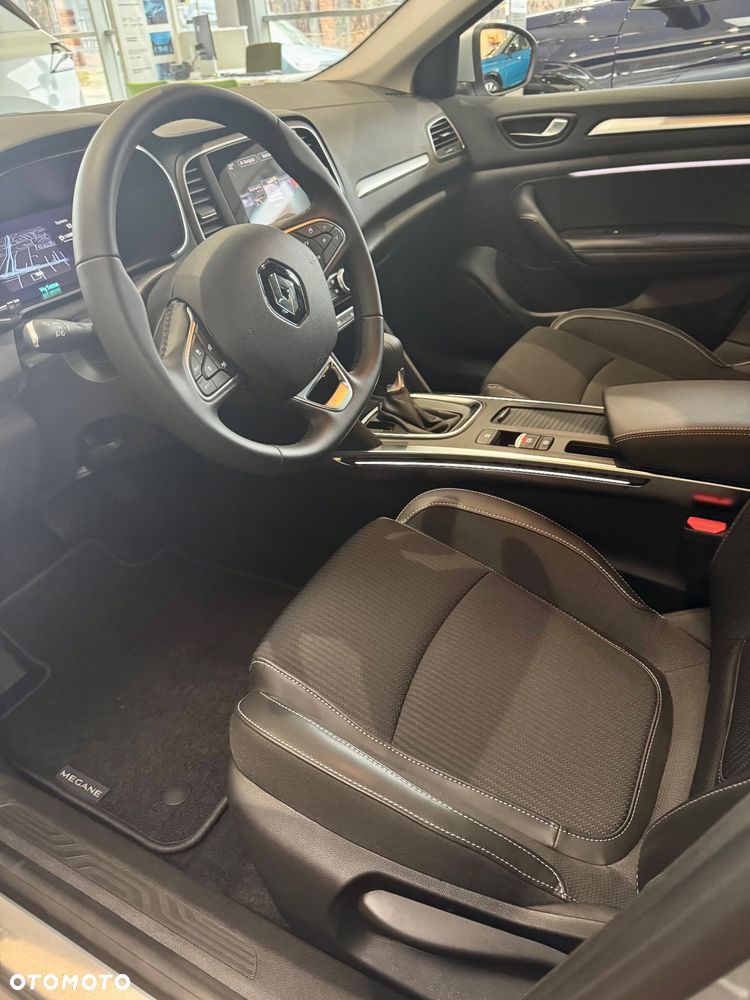 Renault Megane 1.3 TCe FAP Techno EDC - 9