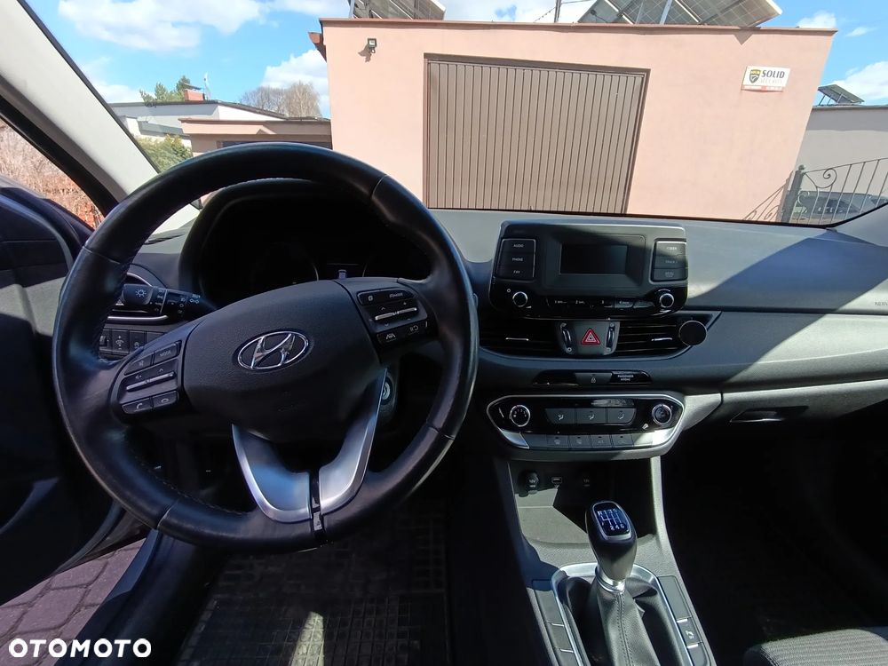 Hyundai i30 1.0 T-GDI Modern - 17