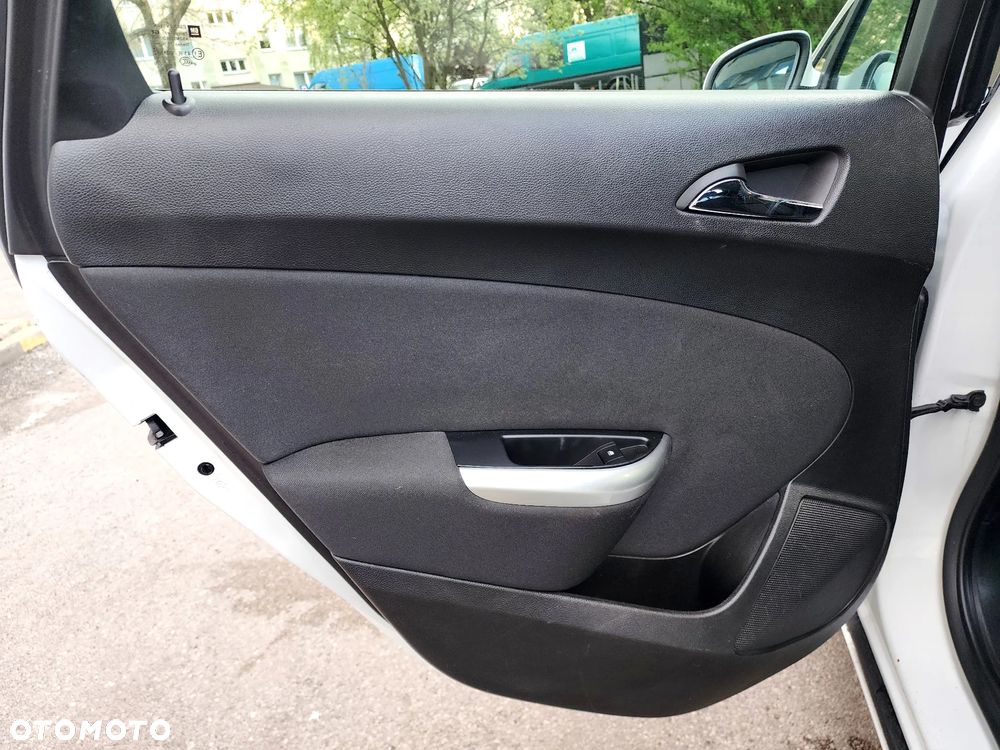 Opel Astra 1.6 Turbo Edition Sport - 38