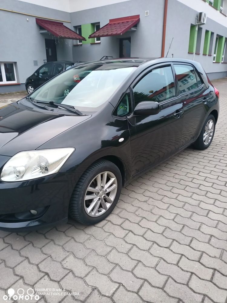 Toyota Auris 1.6 VVT-i Executive - 7