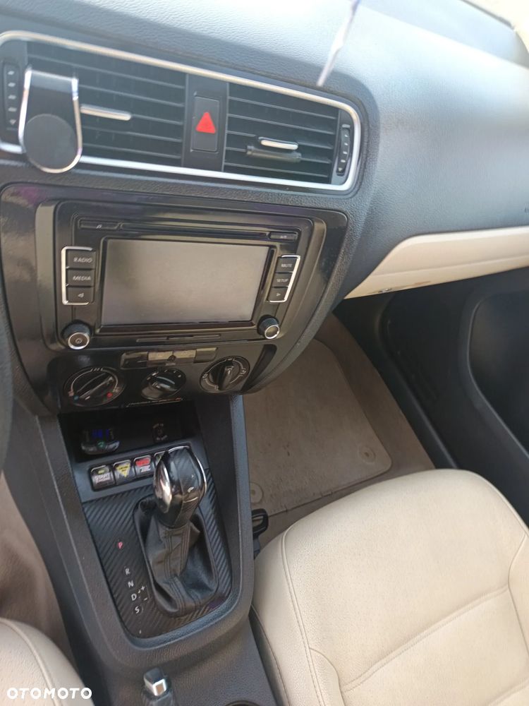 Volkswagen Jetta 2.5 SE - 21