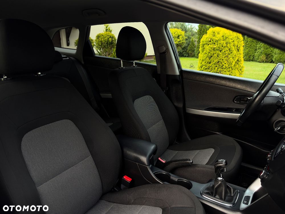 Kia Ceed 1.6 CRDi 136 ISG Platinum Edition - 34