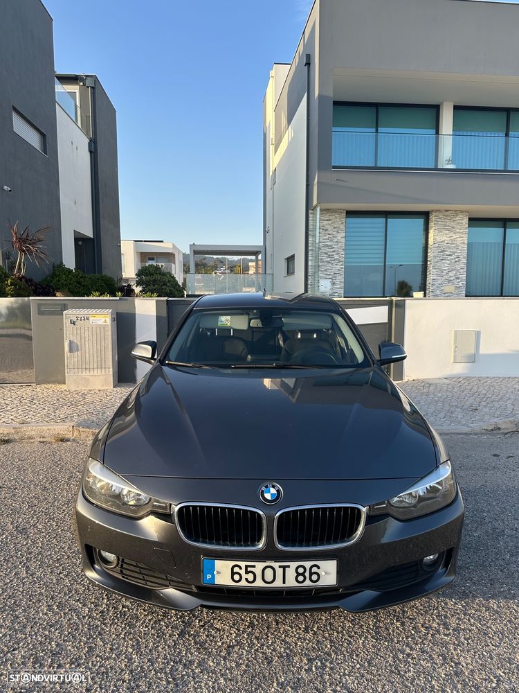 BMW 320 d ED Line Luxury - 4