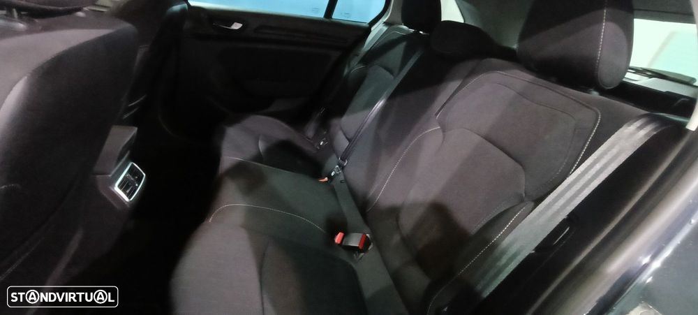 Renault Mégane Sport Tourer 1.5 Blue dCi Limited - 11