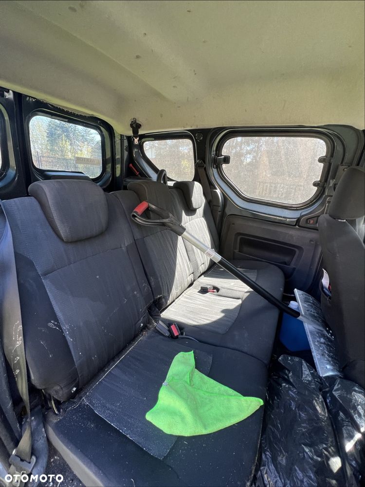 Dacia Dokker 1.6 Laureate - 17