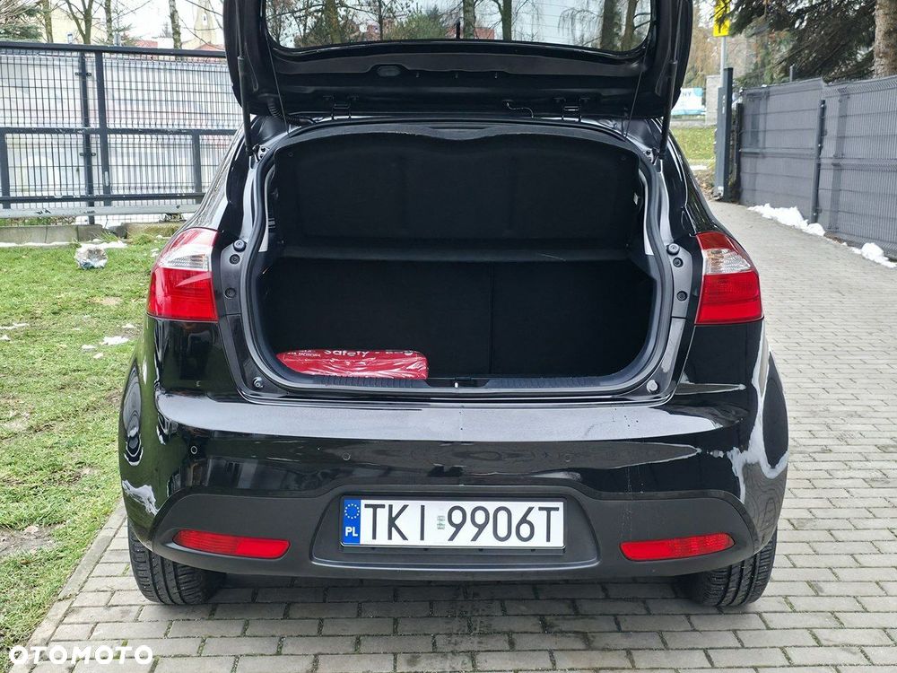 Kia Rio - 6