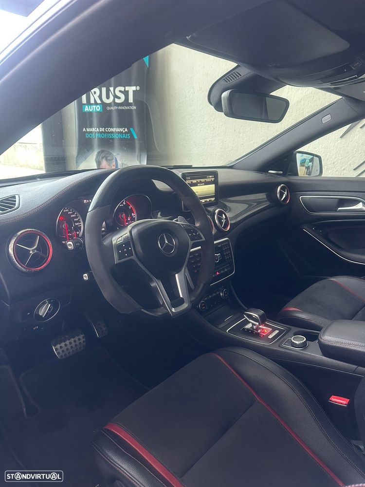 Mercedes-Benz CLA 45 AMG 4Matic 7G-DCT Edition 1 - 8