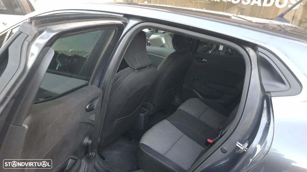 Renault Clio 1.0 TCe Exclusive - 12