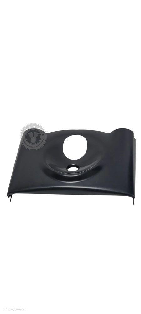 Osłona półek Harley Davidson Softail FLSTN Deluxe 67605-05 - 4