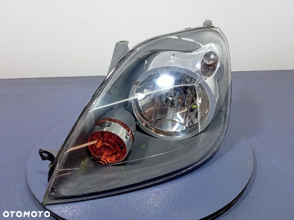FORD FIESTA MK6 LIFT 05- REFLEKTOR LEWY LAMPA EU - 1