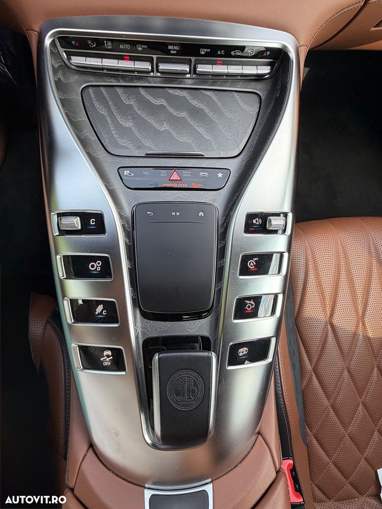 Mercedes-Benz AMG GT 4-door Coupe - 9