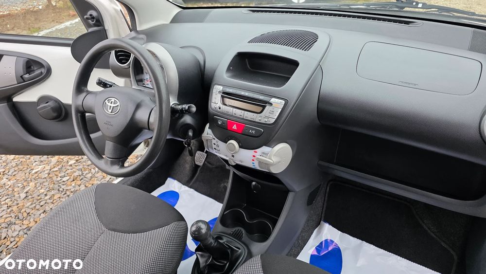 Toyota Aygo Edition - 16