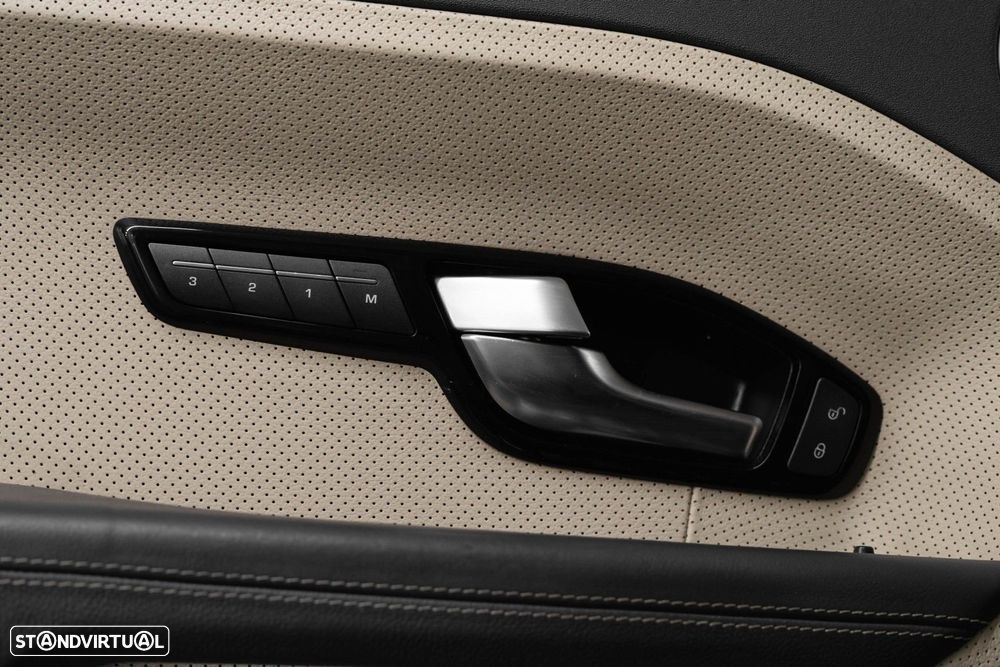 Land Rover Range Rover Evoque 2.2 eD4 Dynamic - 34