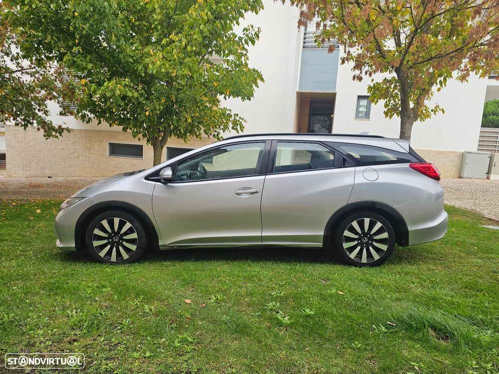 Honda Civic Tourer 1.6 i-DTEC Executive - 1