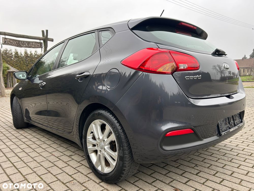 Kia Ceed 1.4 CVVT Vision - 10