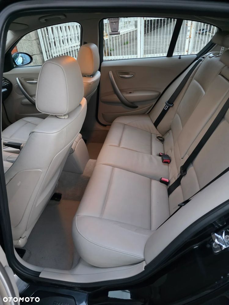 BMW Seria 1 120d DPF - 9