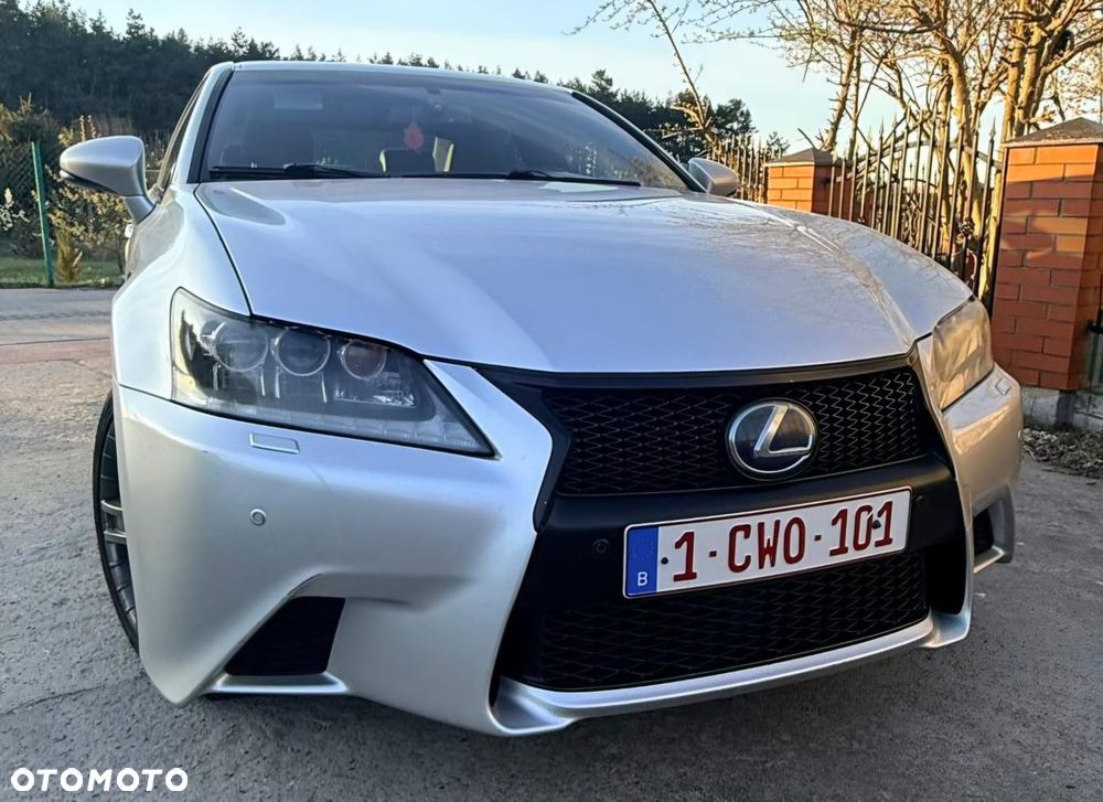 Lexus GS 450h - 19