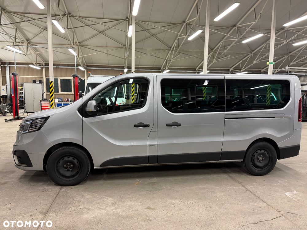 Renault Trafic - 10
