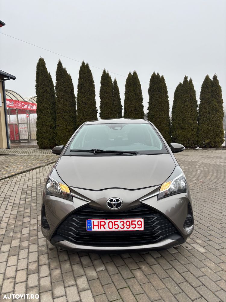 Toyota Yaris - 7
