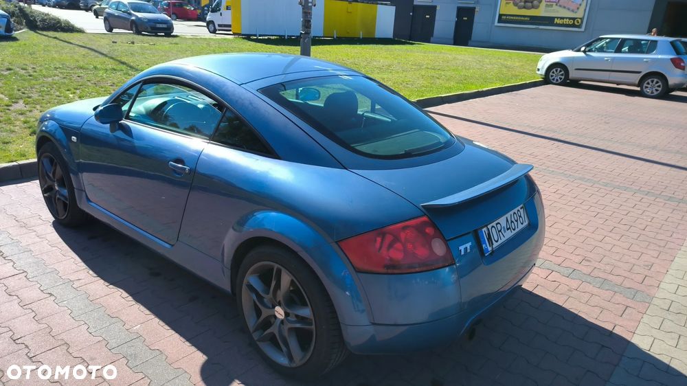 Audi TT Coupé 1.8T - 7