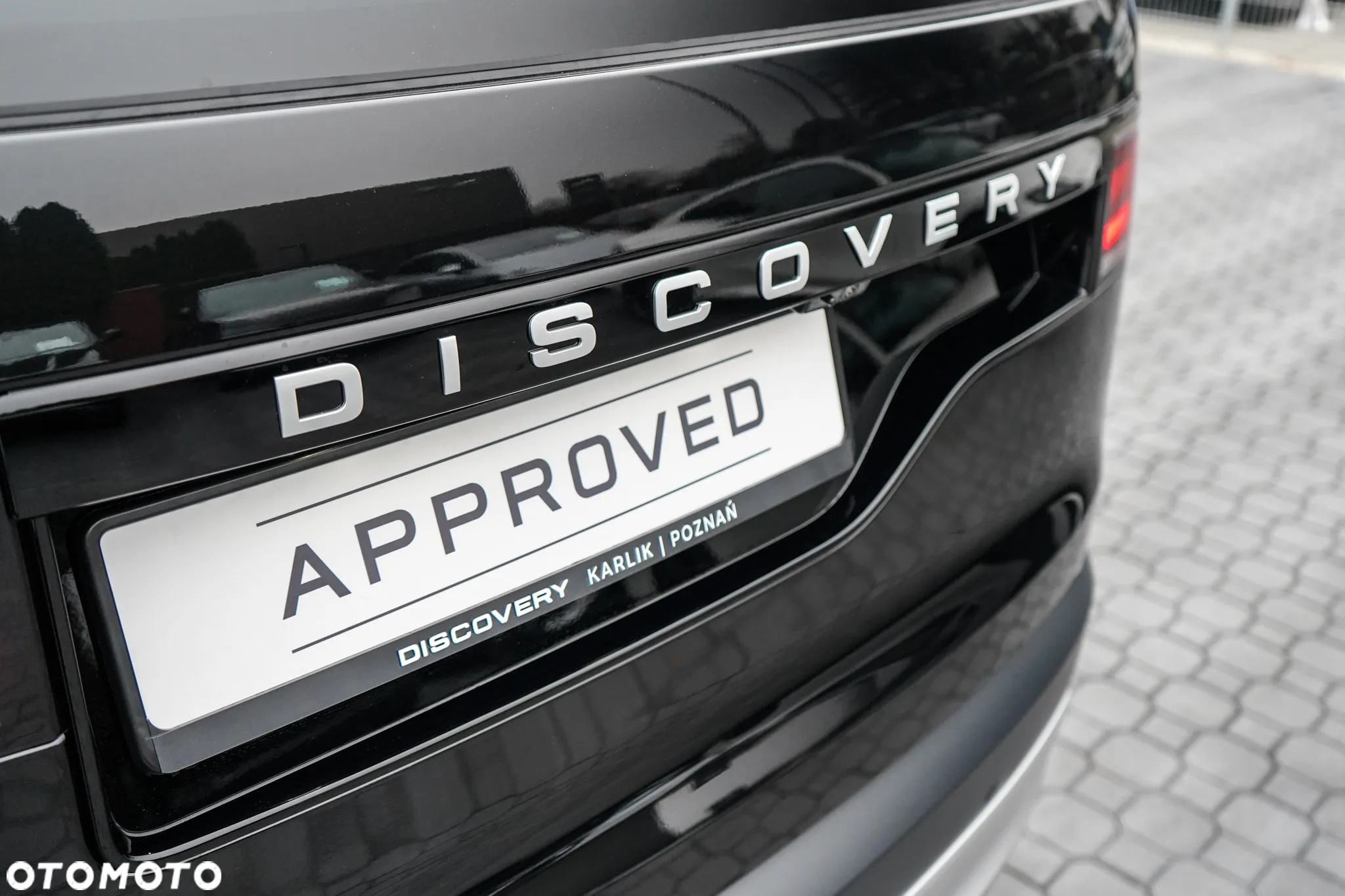 Land Rover Discovery D250 S - 9