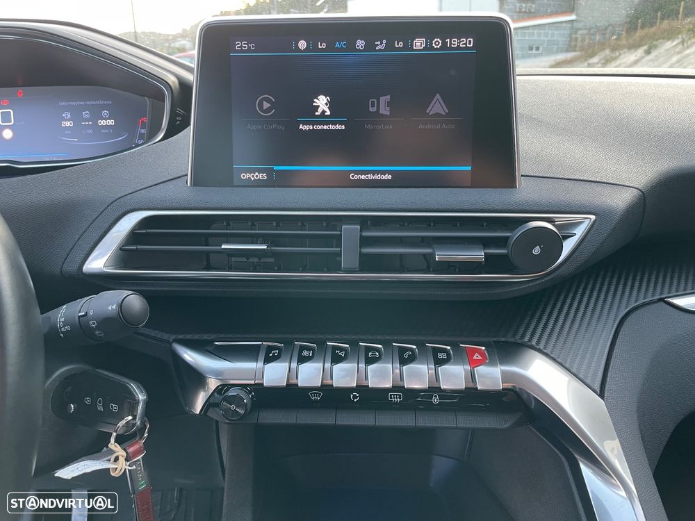 Peugeot 5008 BlueHDI 120 Allure - 19