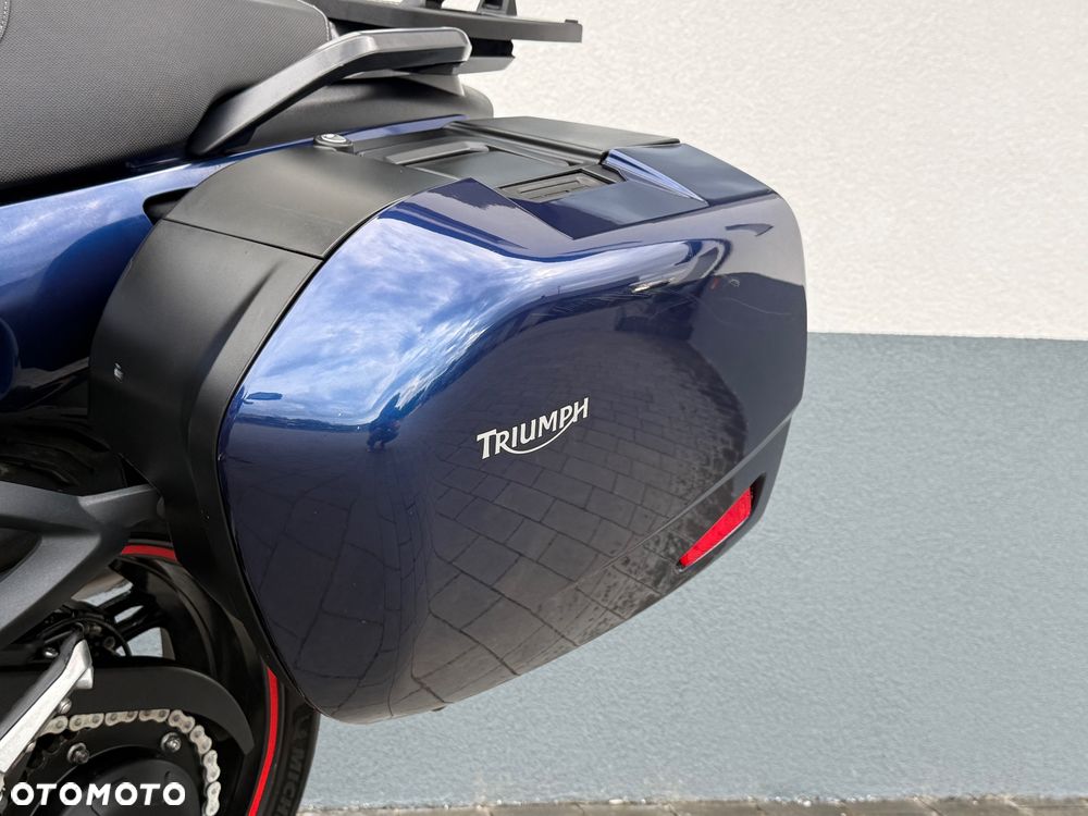 Triumph Sprint - 24