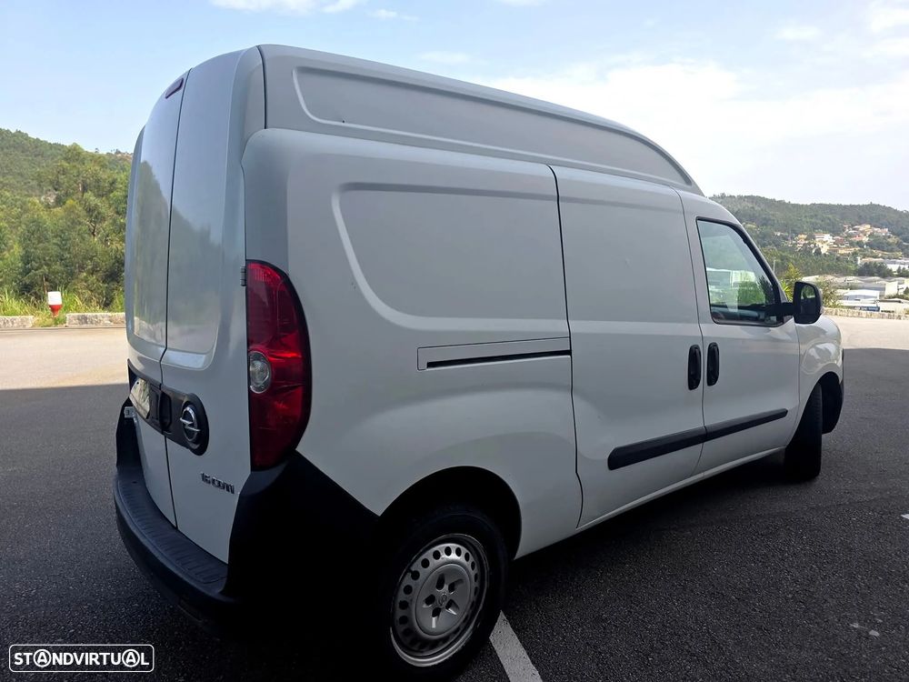Opel Combo 1.6 XL - 2