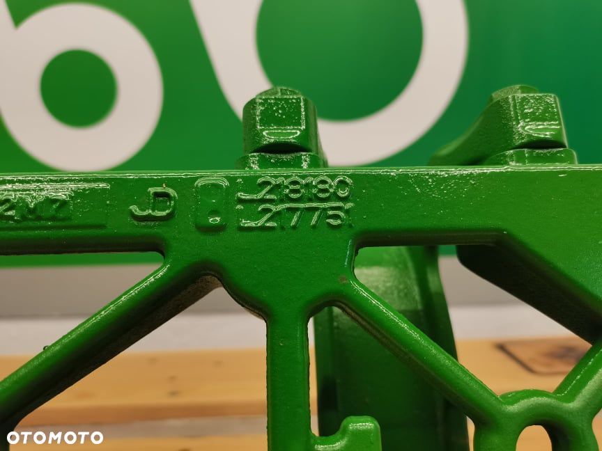 Wspornik John Deere 6155 R L218180 L217751 - 2