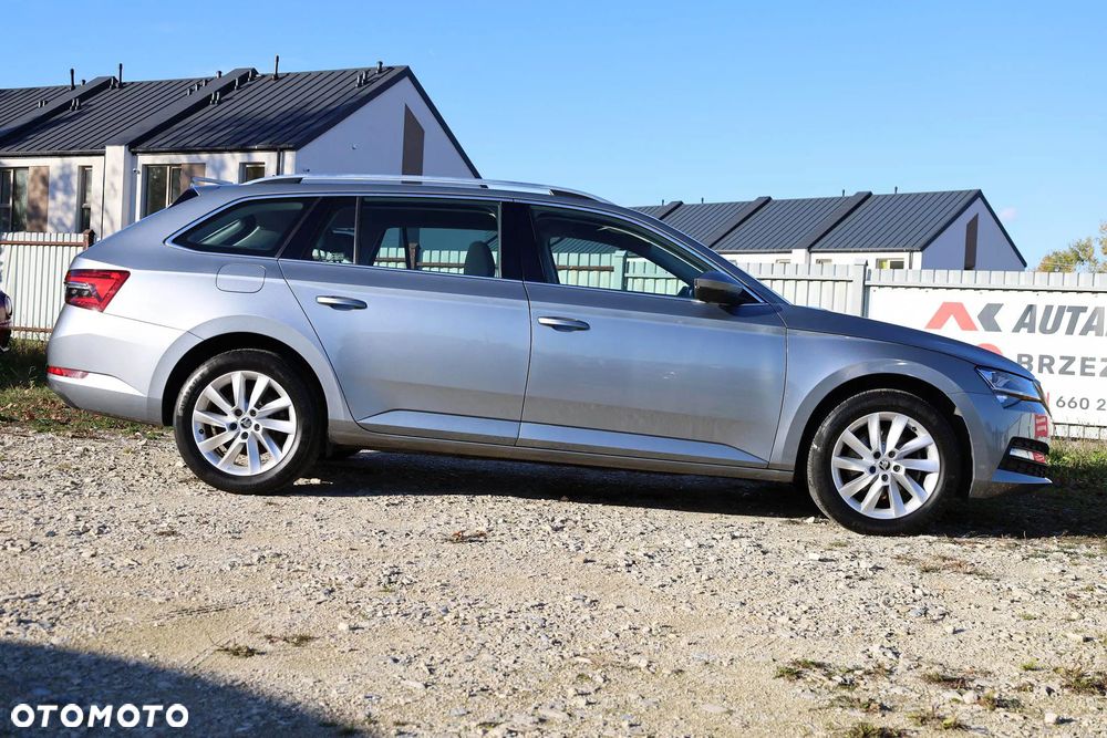 Skoda Superb 2.0 TDI SCR 4x4 Ambition DSG - 10